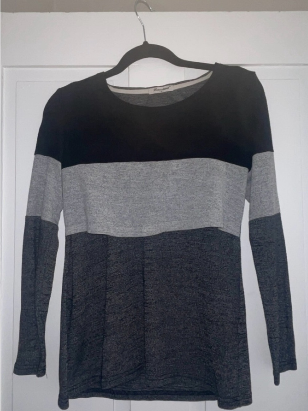 Never Used Nursing Striped Long Sleeve Pullover top - Black Grey